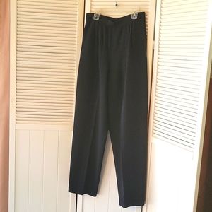 ST JOHN BASIC SZ8 2 POCKETS FRONT PLEATS BLACK KNIT PANTS